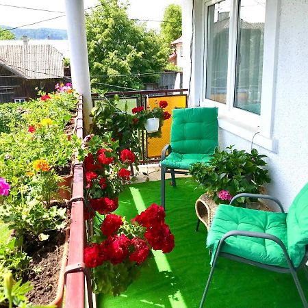 Apartament Vica グラ・フモアルルイ エクステリア 写真