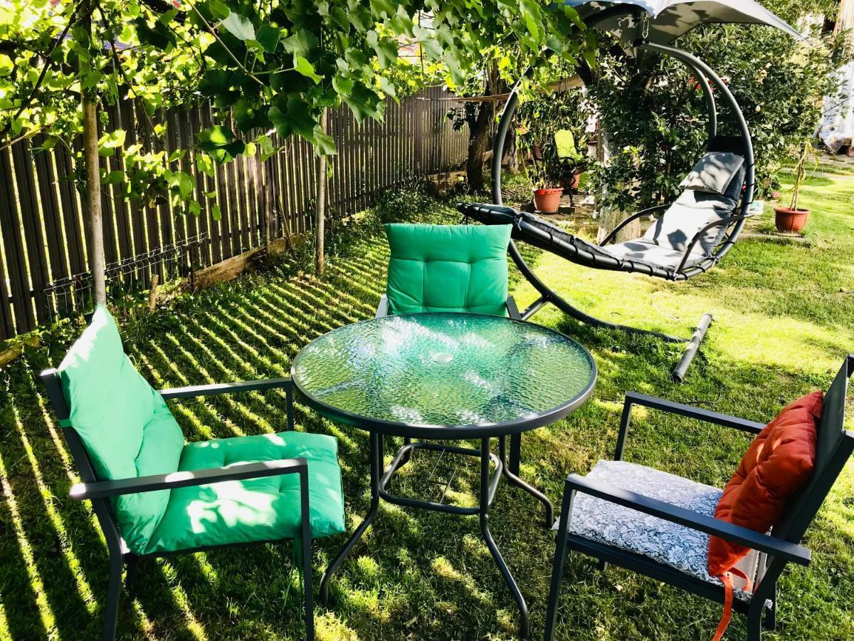 Apartament Vica グラ・フモアルルイ エクステリア 写真
